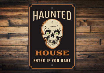 Haunted House Skull Sign