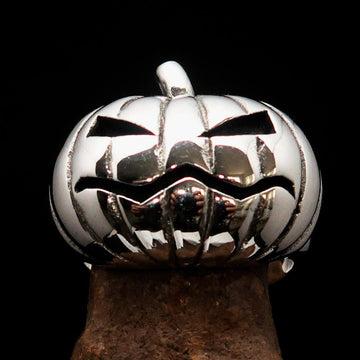 Excellent crafted Halloween Men's Sterling Silver Pumpkin Ring