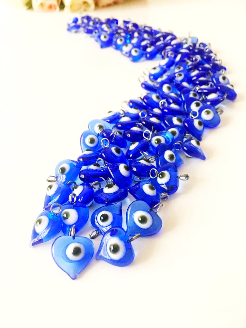 100 pcs unique wedding favors, evil eye charms with hook